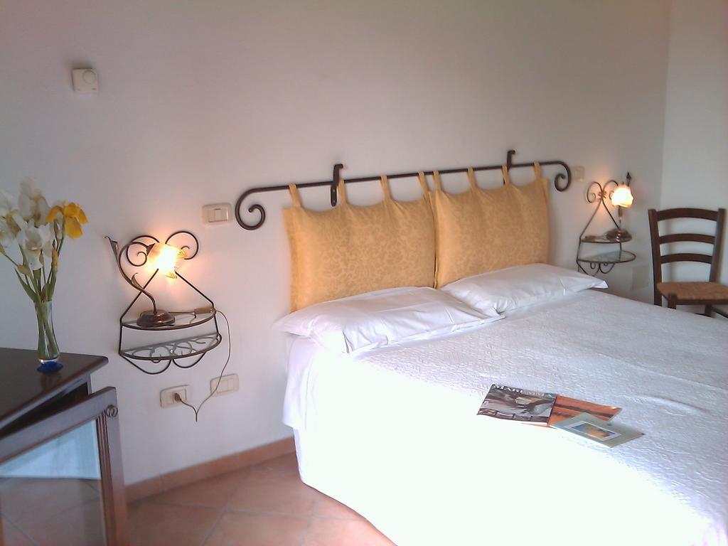 Agriturismo Il Poggiolo Монтемерано Екстериор снимка