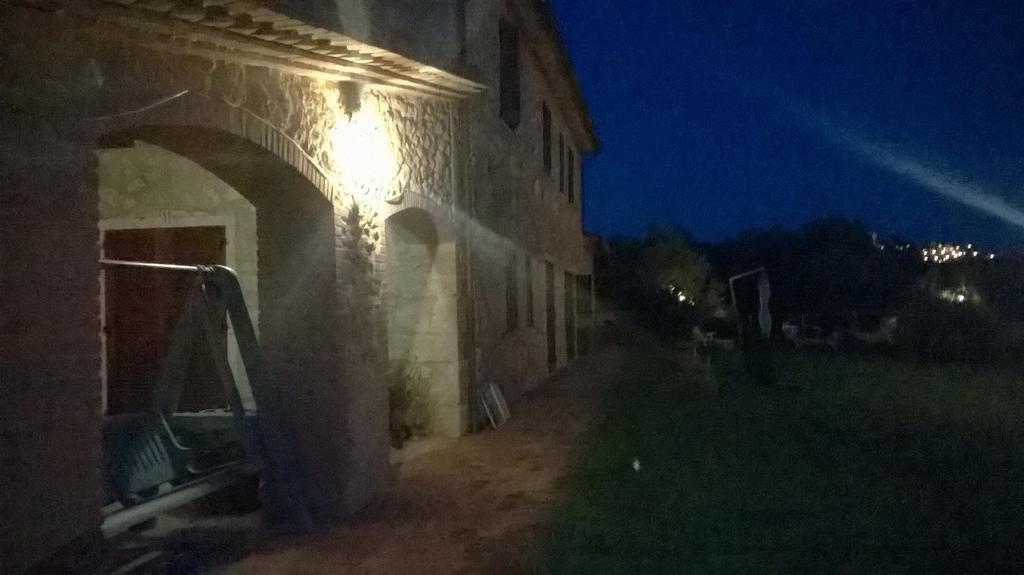 Agriturismo Il Poggiolo Монтемерано Екстериор снимка