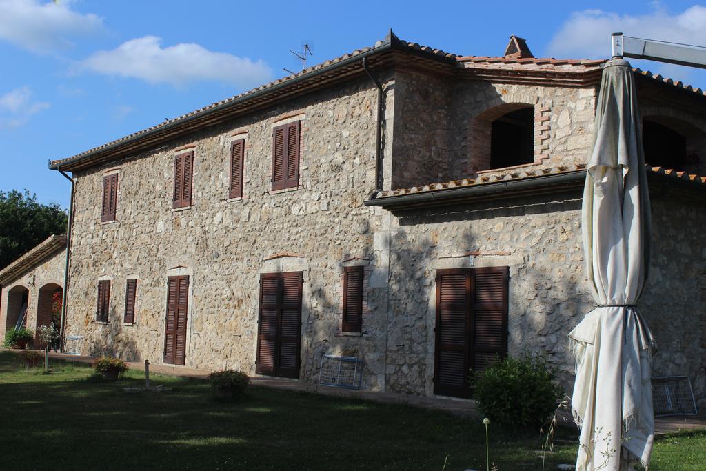 Agriturismo Il Poggiolo Монтемерано Екстериор снимка