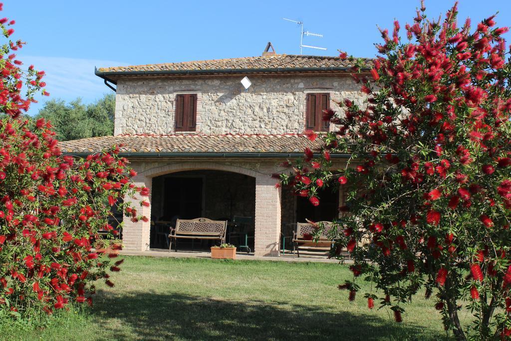Agriturismo Il Poggiolo Монтемерано Екстериор снимка