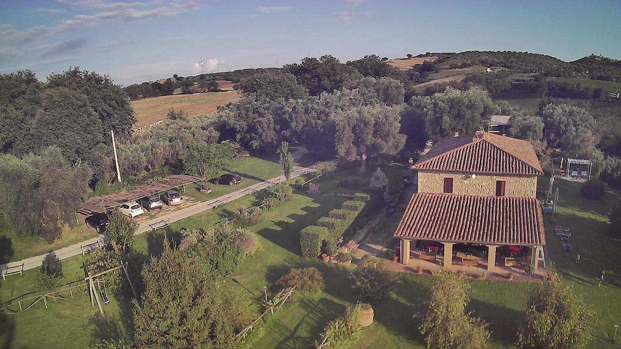 Agriturismo Il Poggiolo Монтемерано Екстериор снимка